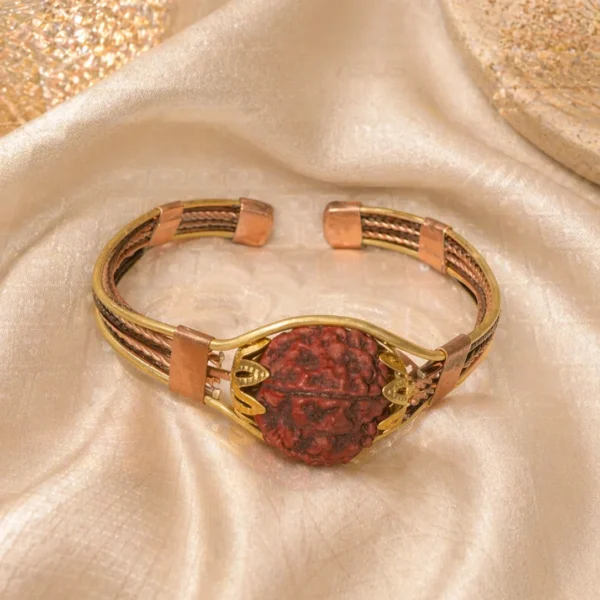 5 Mukhi Rudraksha Kada