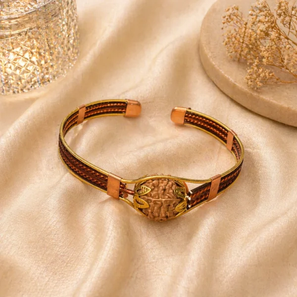 7 Mukhi Rudraksha Kada