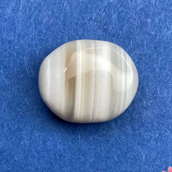 Natural Safed Hakeek Stone
