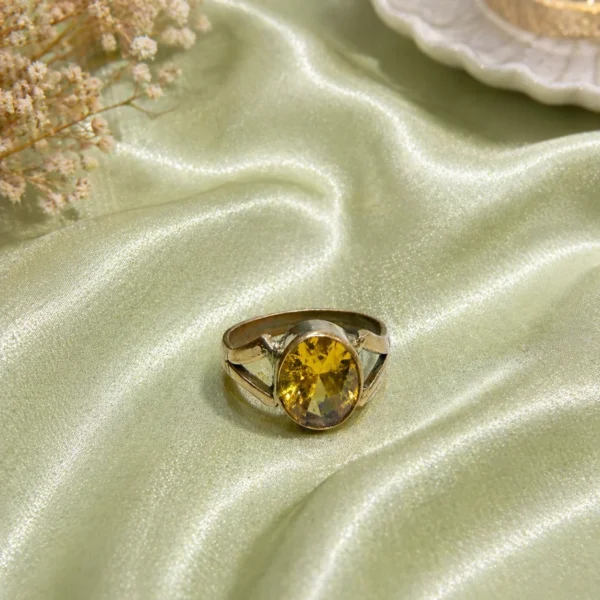 Lehsunia Ring