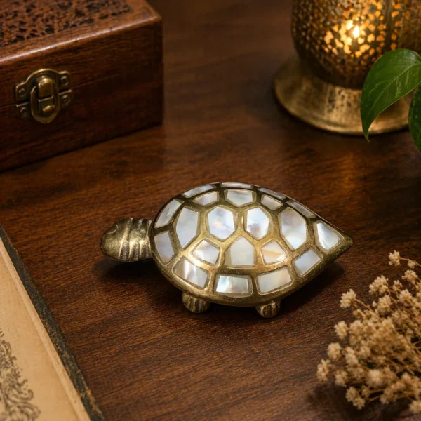 Vastu Turtle (Gold & White)