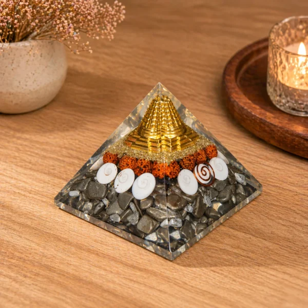 Vastu Pyramid – Stones