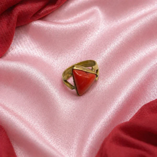 Moonga Ring